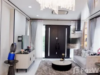 À vendre et à louer 4 chambres maison à Bang Khen, Bangkok