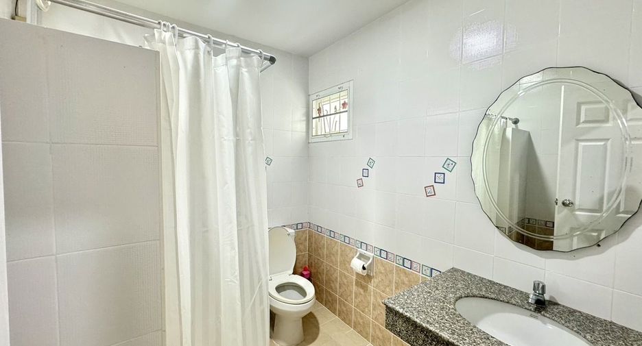 For rent 3 bedrooms house in Mueang Phuket, Phuket