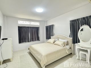 Haus zur Miete mit 3 Zimmer in Mueang Phuket, Phuket