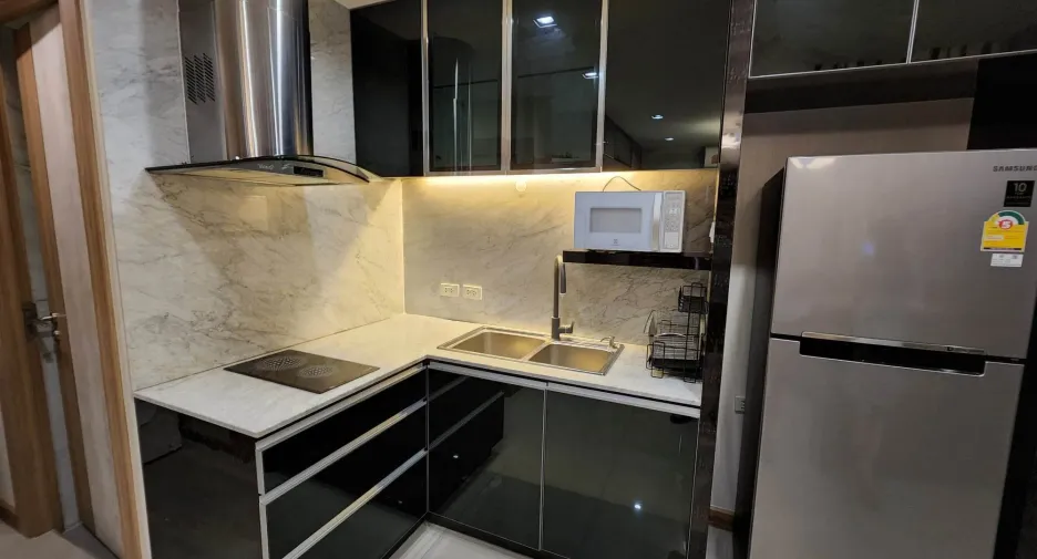 For sale 2 bedrooms condo in Chatuchak, Bangkok