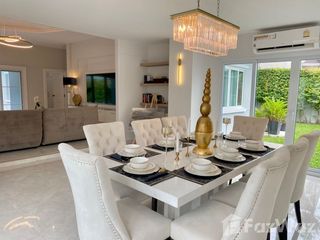 Villa en venta de 4 habitaciones en Bang Lamung, Chonburi