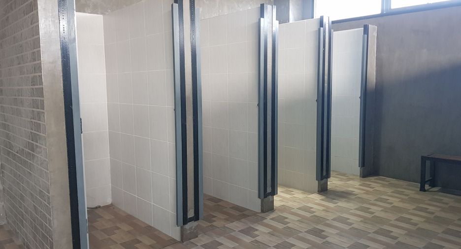 For rent 1 bed retail Space in Lam Luk Ka, Pathum Thani