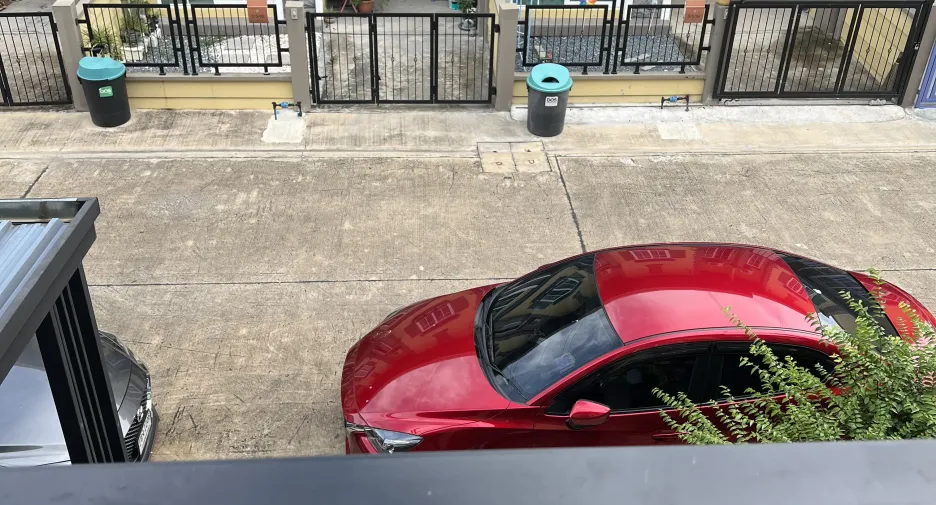 For sale 3 bedrooms townhouse in Lam Luk Ka, Pathum Thani