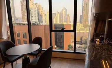 À vendre 1 chambre condo à Khlong Toei, Bangkok