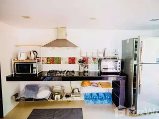 À vendre et à louer 3 chambres maison à Mueang Phuket, Phuket