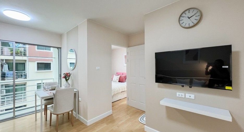 For sale 1 bed condo in Bang Khun Thian, Bangkok