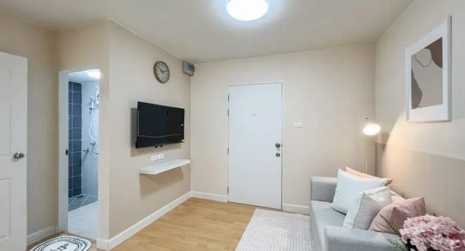 For sale 1 bed condo in Bang Khun Thian, Bangkok