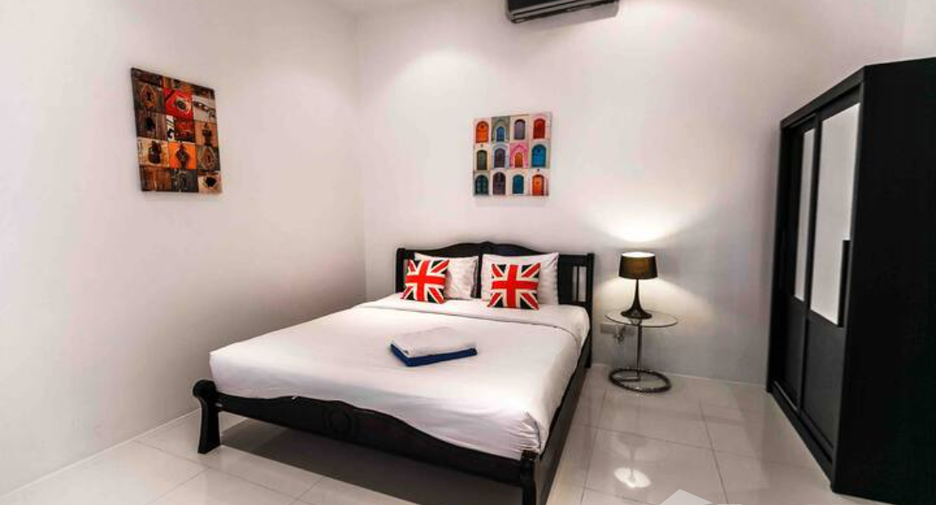 For sale 3 bedrooms condo in Mueang Phuket, Phuket