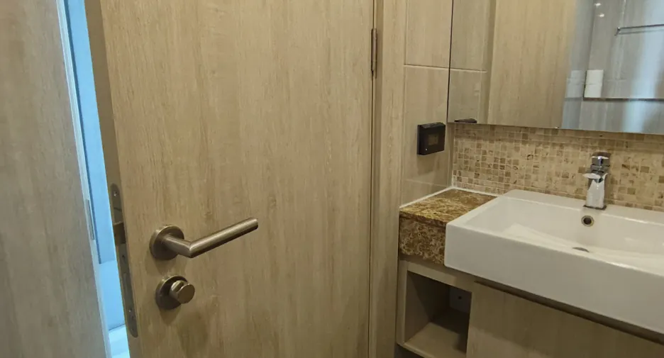 For rent 1 bed condo in Bang Lamung, Chonburi