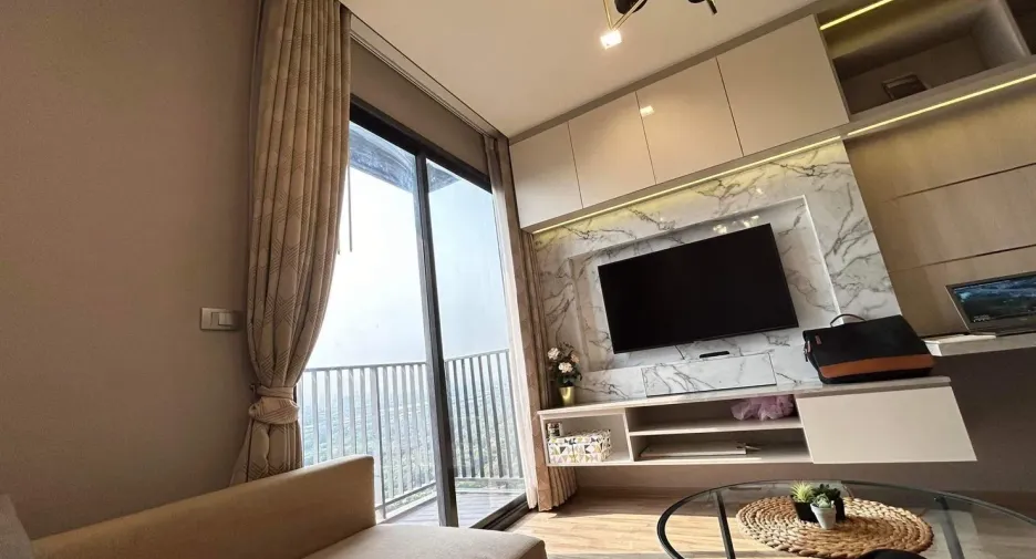 For sale and for rent 2 bedrooms condo in Chatuchak, Bangkok