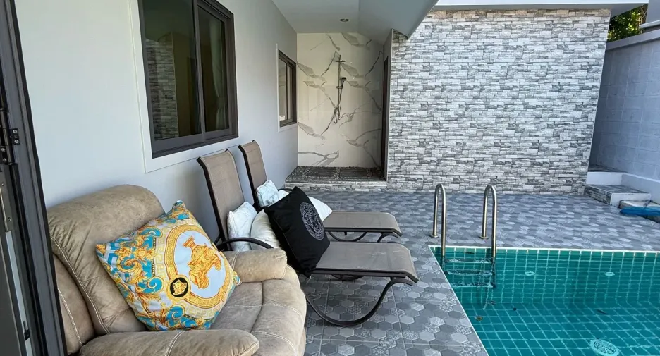 Villa en venta y en alquiler de 2 habitaciones en Mueang Phuket, Phuket