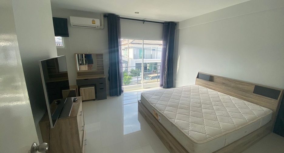 Casa en venta y en alquiler de 3 habitaciones en Mueang Phuket, Phuket