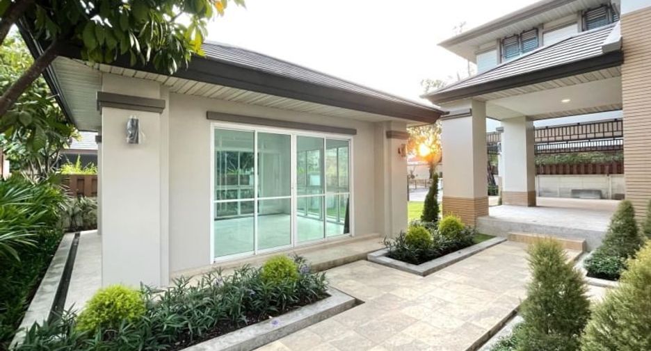 For sale and for rent 5 bedrooms house in Prawet, Bangkok