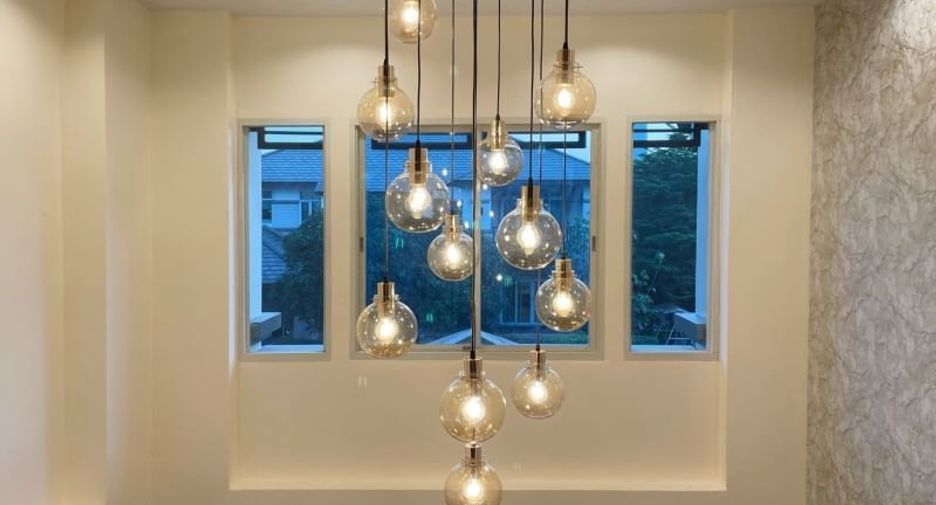 For sale and for rent 5 bedrooms house in Prawet, Bangkok