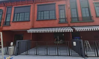 Продажа 3 спальни таунхаус в Bang Phli, Самутпракан