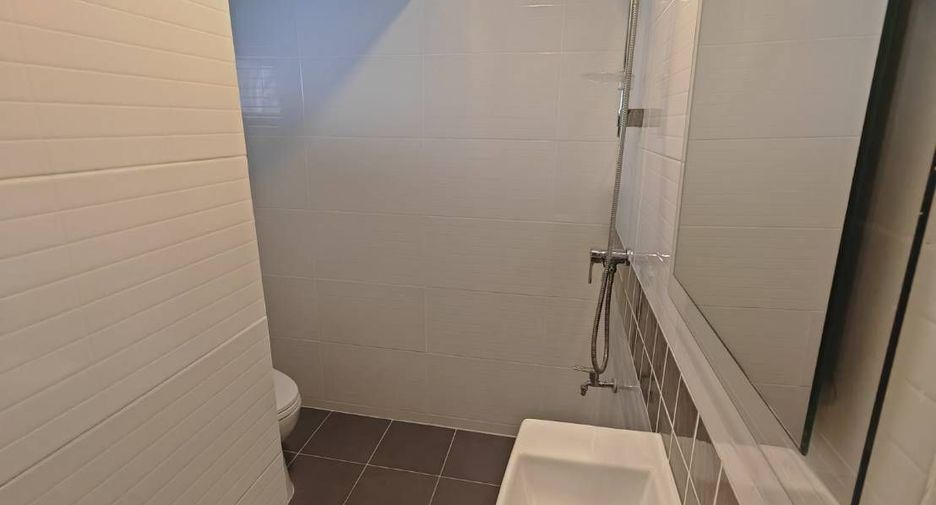 For sale 3 bedrooms townhouse in Bang Phli, Samut Prakan