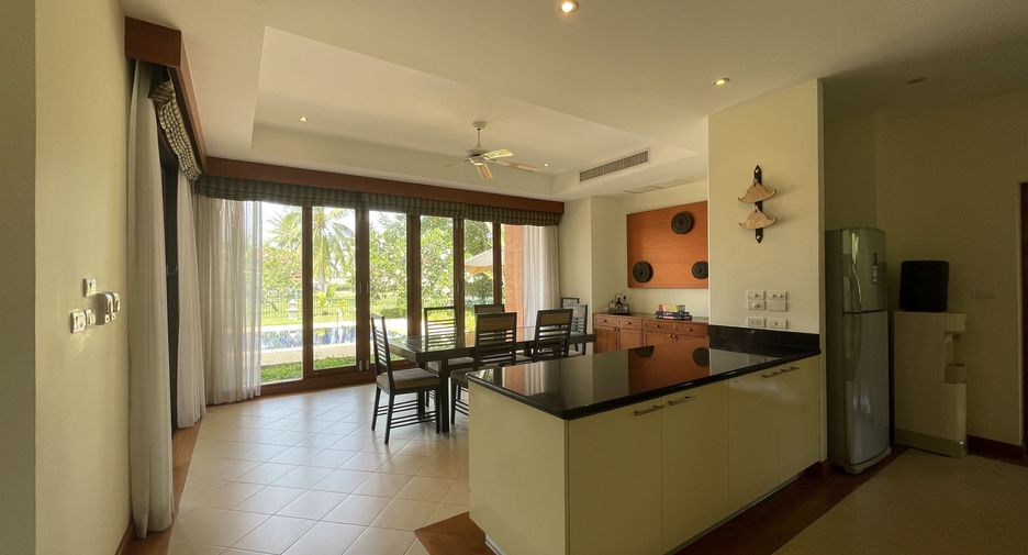 For rent 4 bedrooms villa in Thalang, Phuket
