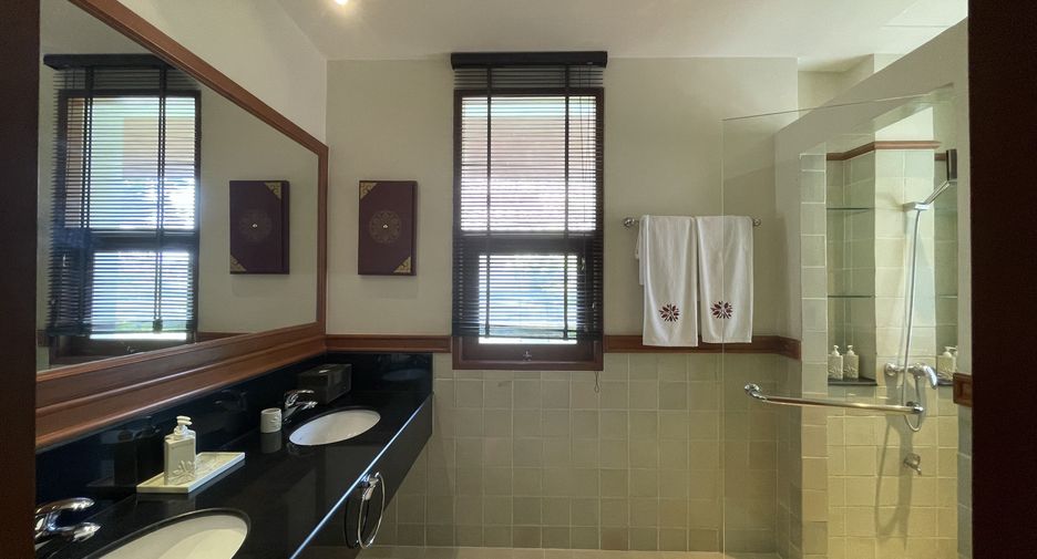 For rent 4 bedrooms villa in Thalang, Phuket