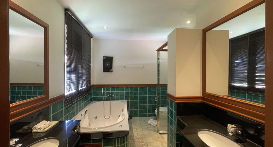 For rent 4 bedrooms villa in Thalang, Phuket
