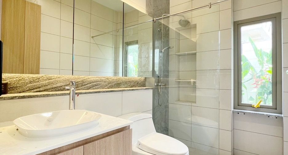 À vendre 4 chambres villa à Kathu, Phuket