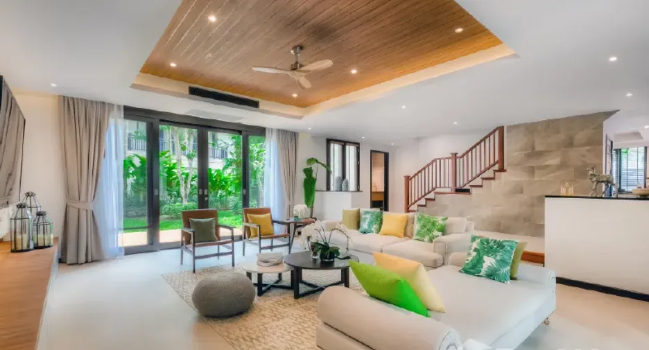 For rent 5 bedrooms villa in Thalang, Phuket