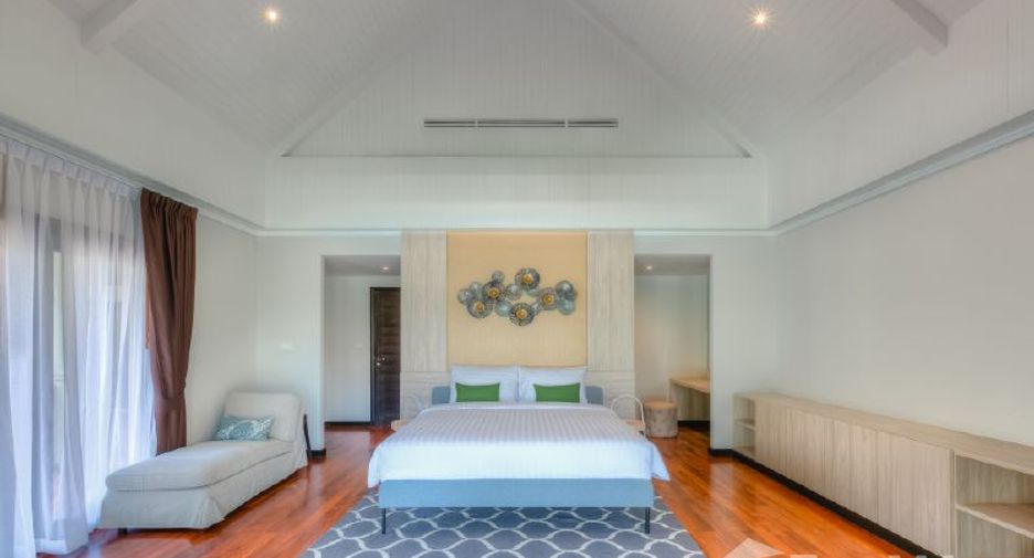 For rent 5 bedrooms villa in Thalang, Phuket