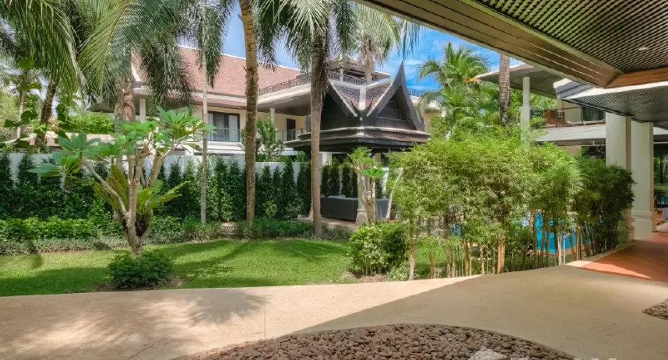 For rent 5 bedrooms villa in Thalang, Phuket