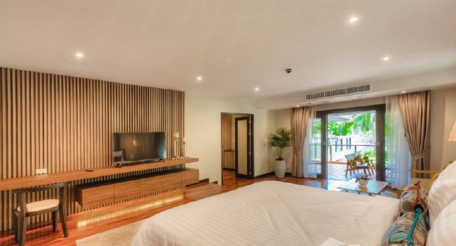 For rent 5 bedrooms villa in Thalang, Phuket