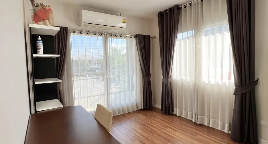 For rent 3 bedrooms house in Mueang Udon Thani, Udon Thani