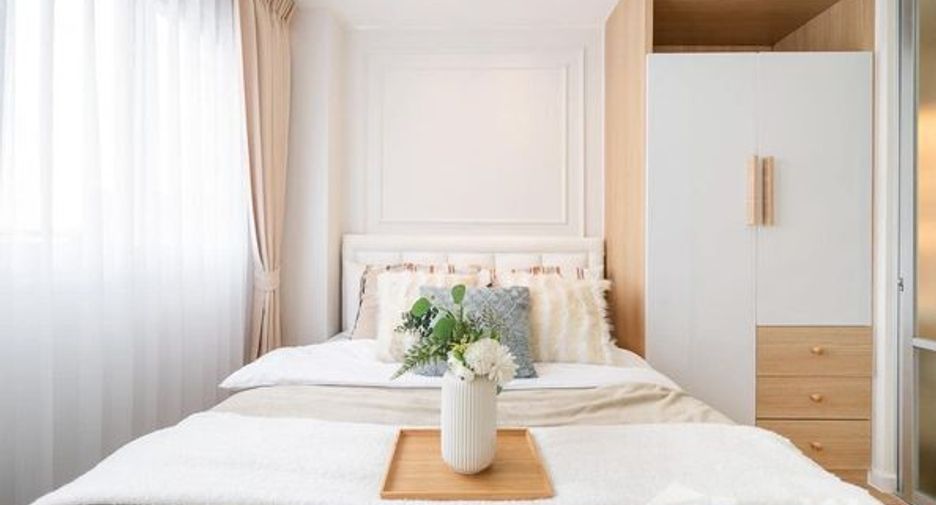 For sale 1 bed condo in Khan Na Yao, Bangkok