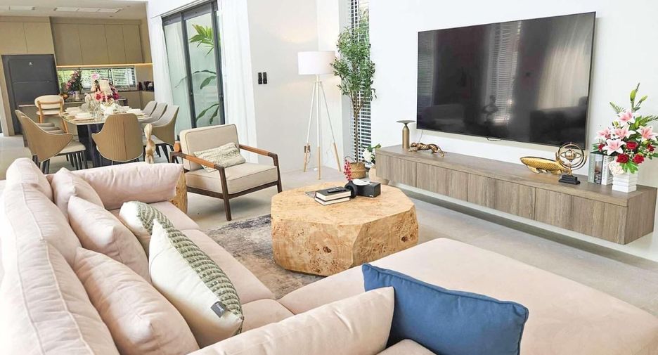 For rent 4 bedrooms villa in Thalang, Phuket