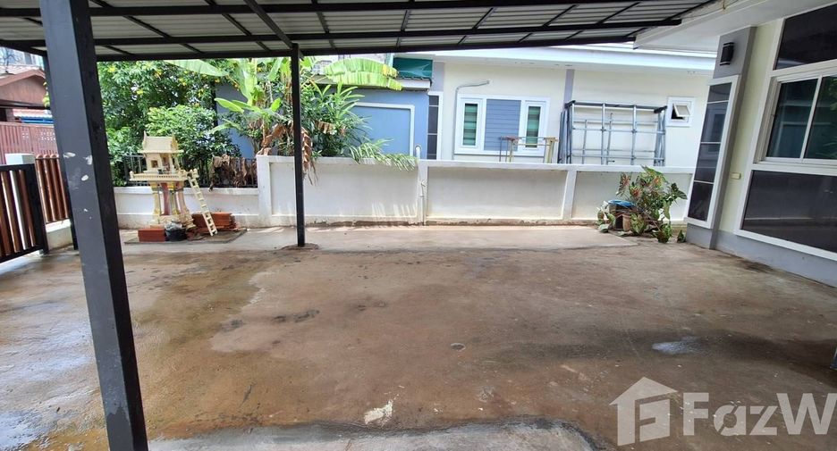 À vendre 3 chambres maison à Mueang Phrae, Phrae