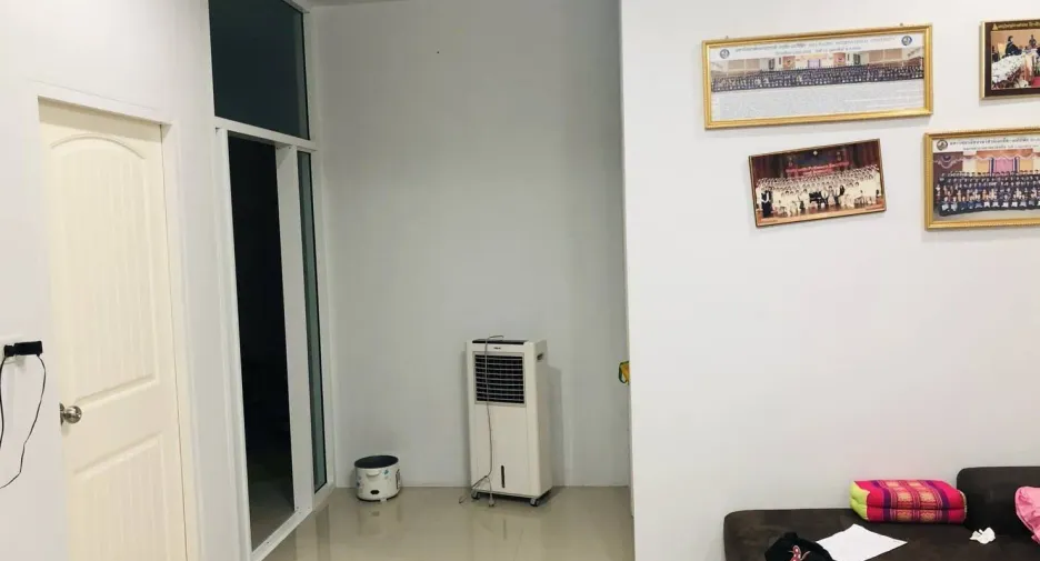 À vendre 3 chambres maison à Mueang Phrae, Phrae