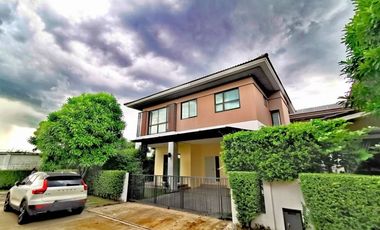 For sale 3 bedrooms house in Bang Khen, Bangkok