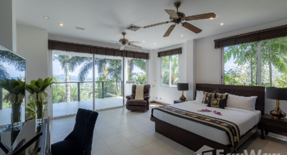 For rent 6 bedrooms villa in Mueang Phuket, Phuket