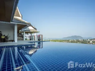 À louer 6 chambres villa à Mueang Phuket, Phuket