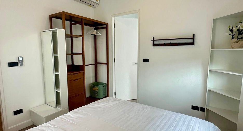 For rent 3 bedrooms villa in Mueang Phuket, Phuket