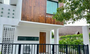 Villa en alquiler de 3 habitaciones en Mueang Phuket, Phuket