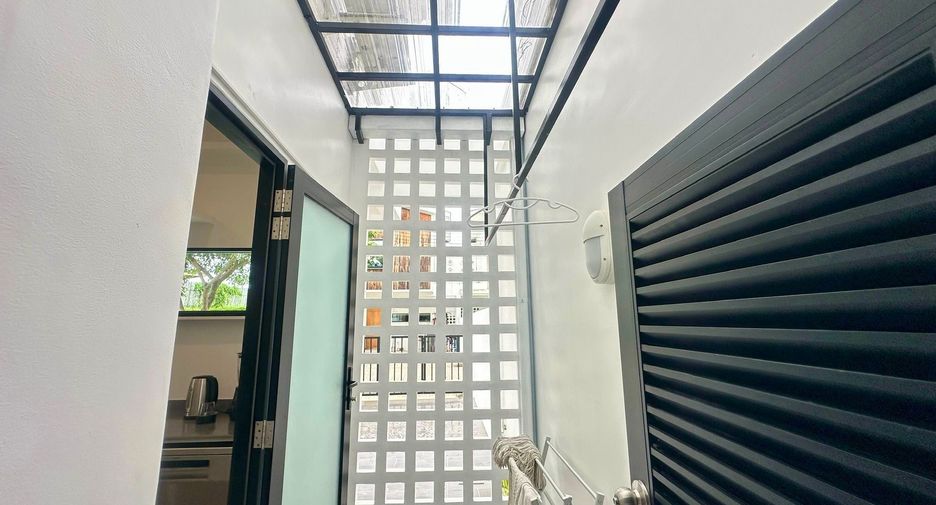 For rent 3 bedrooms villa in Mueang Phuket, Phuket