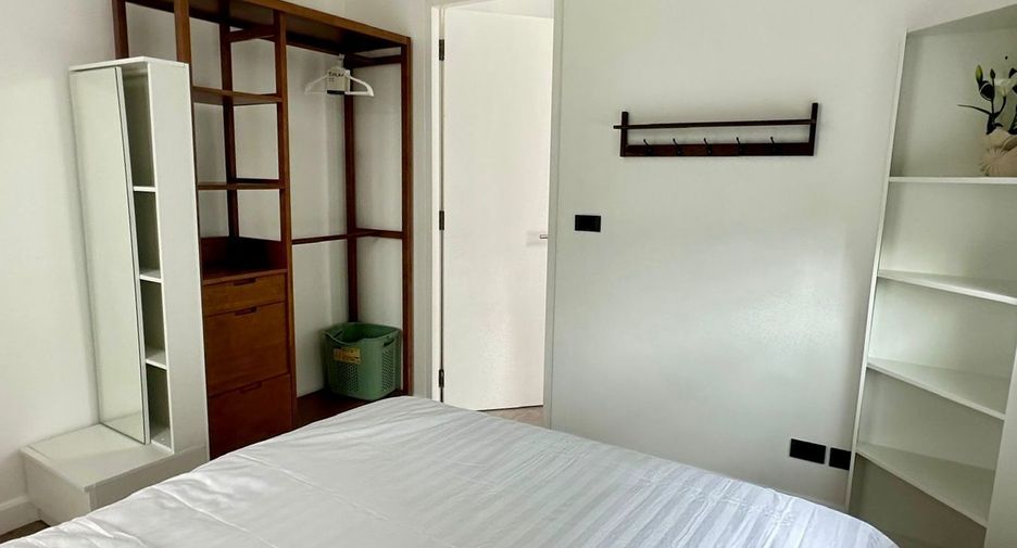 For rent 3 bedrooms villa in Mueang Phuket, Phuket