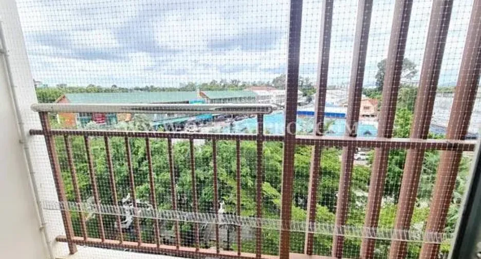 For sale 1 bed condo in Mueang Rayong, Rayong