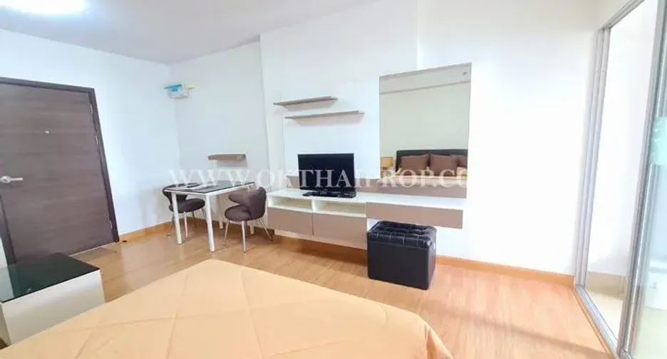 For sale 1 bed condo in Mueang Rayong, Rayong