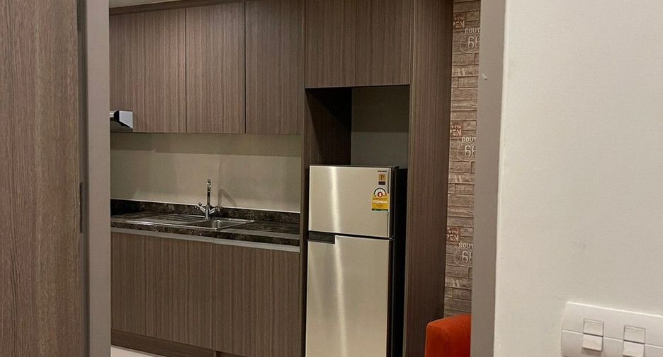 For sale 1 bed condo in Watthana, Bangkok