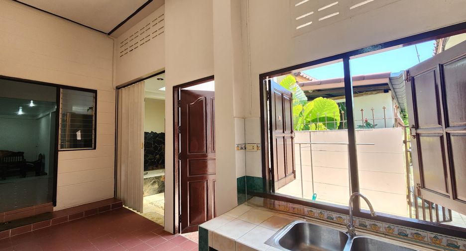 For rent 2 ベッドルーム house in Thalang, Phuket