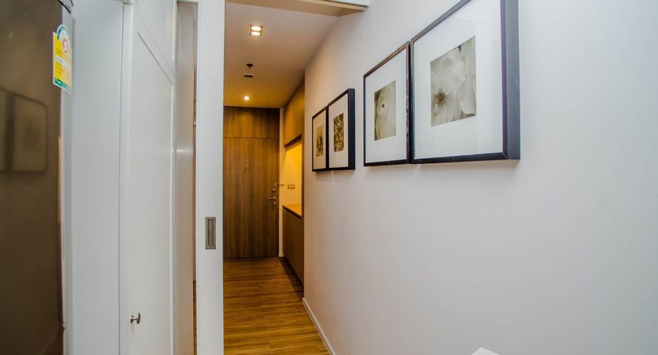 À vendre 2 chambres condo à Khlong Toei, Bangkok