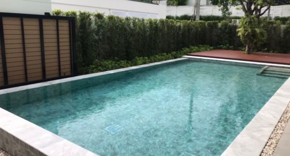 For rent 3 bedrooms house in Mueang Phuket, Phuket