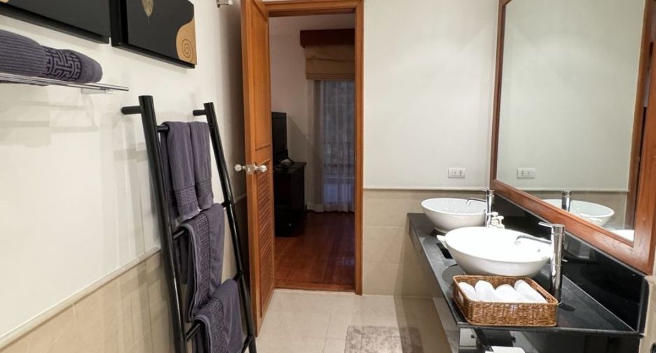 For rent 2 bedrooms townhouse in Thalang, Phuket