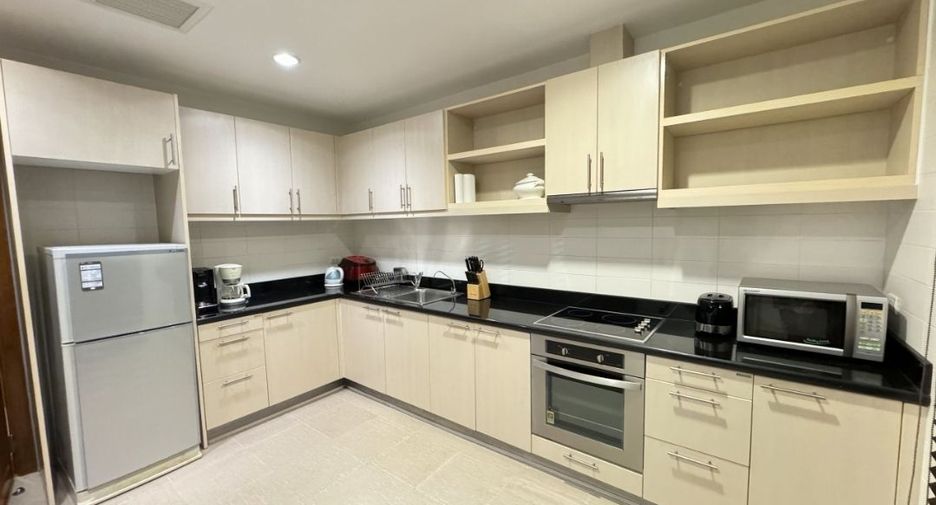 For rent 2 bedrooms townhouse in Thalang, Phuket