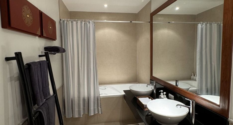 For rent 2 bedrooms townhouse in Thalang, Phuket