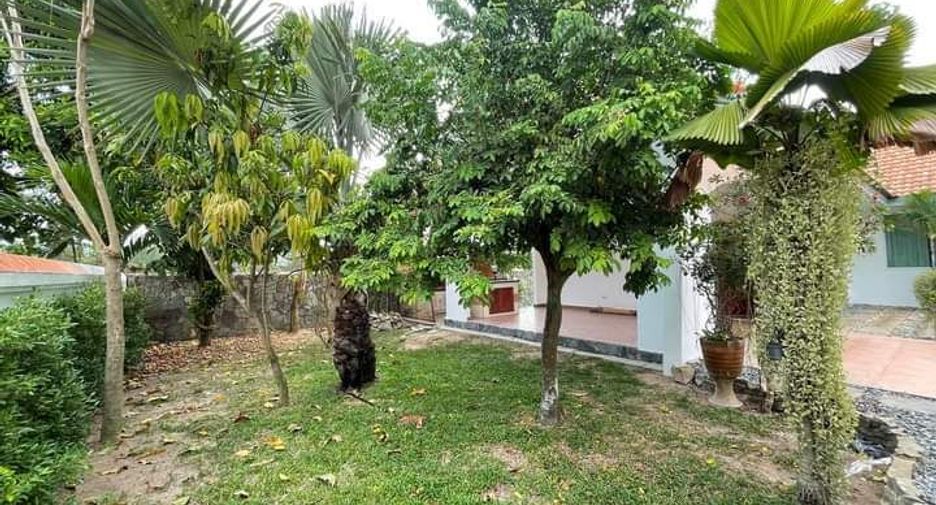 For rent 4 bedrooms house in Bang Lamung, Chonburi